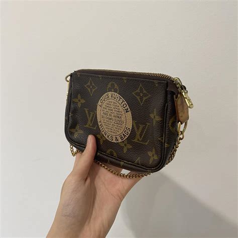 depop louis vuitton mini pochette|Louis Vuitton mini pochette pouch. Features the .